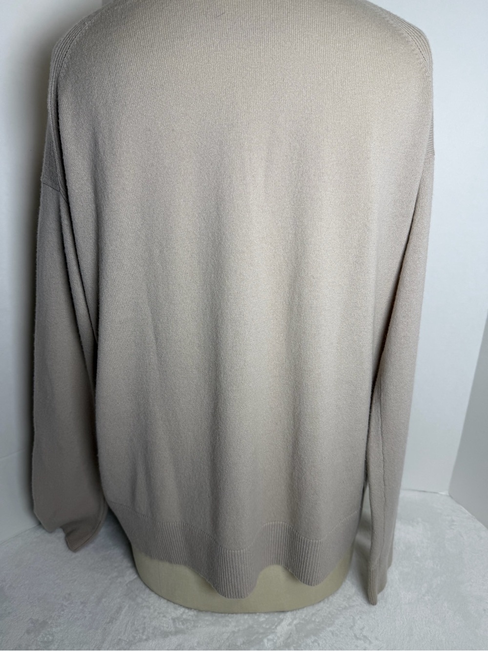 Vince Cashmere Crewneck Sweater Size L - Picture 6 of 14